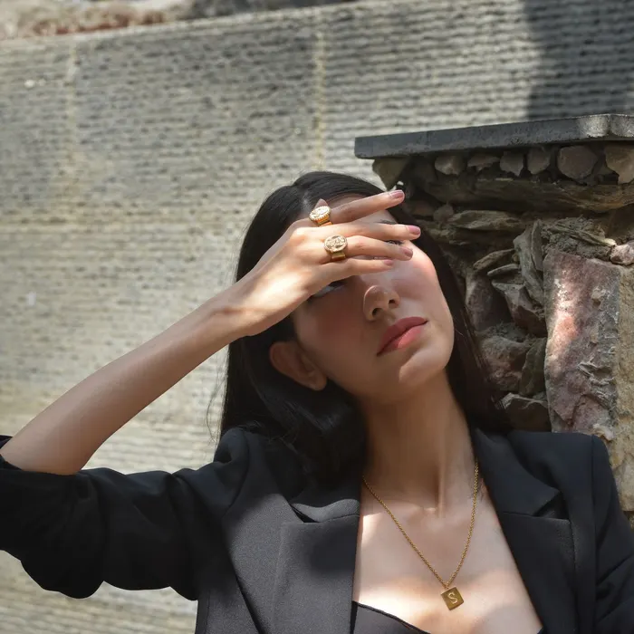 Chevalière femme en or